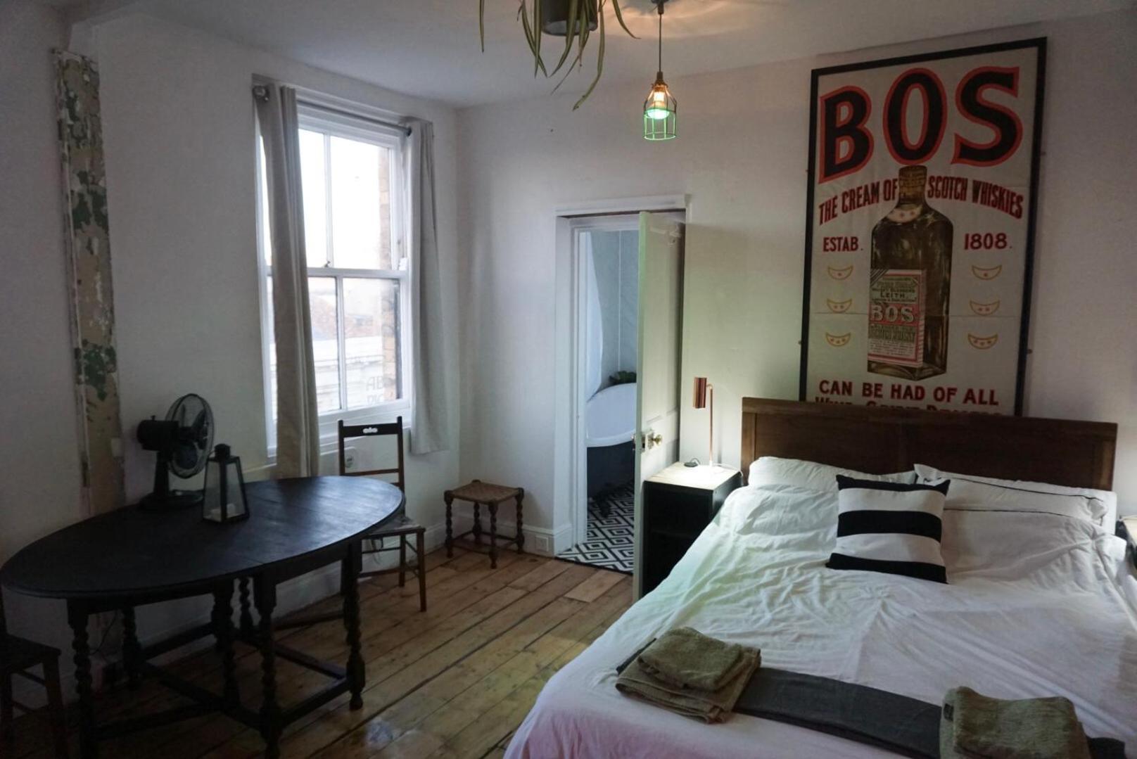 New! Castle View Studio Apartment Σκάρμπορο Εξωτερικό φωτογραφία